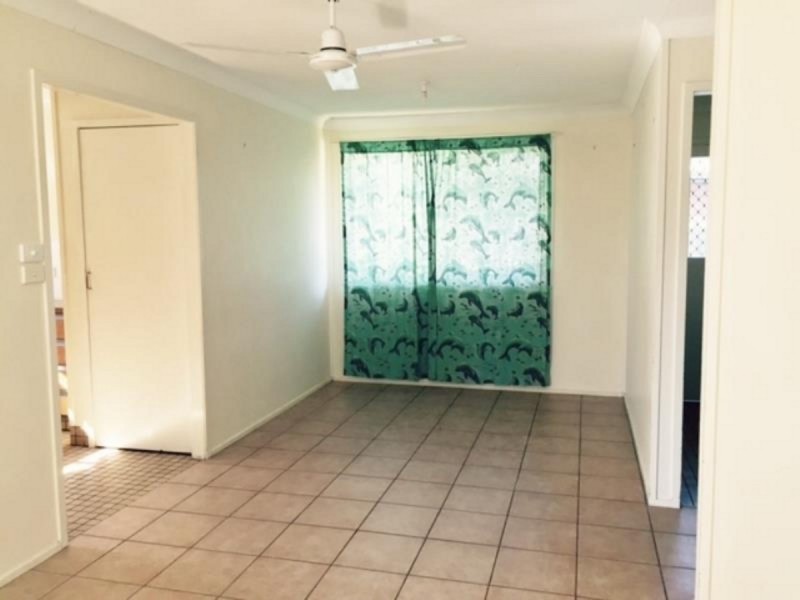 2 Price Avenue, Kawana QLD 4701